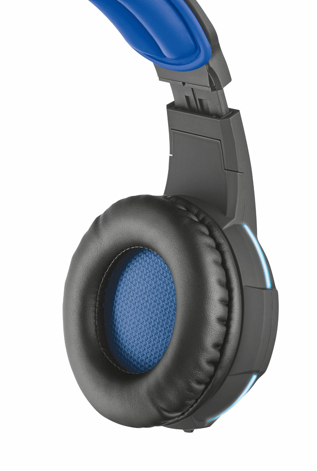 Trust GXT 350 Radius - Casque de jeu avec connexion USB, surround 7.1, noir Trust GXT 350 Radius - Casque de jeu avec connexion USB, surround 7.1, noir